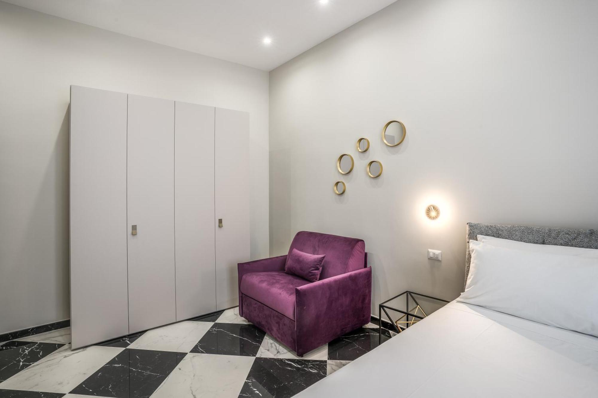Lady Rose One Apartment เนเปิลส์ ภายนอก รูปภาพ