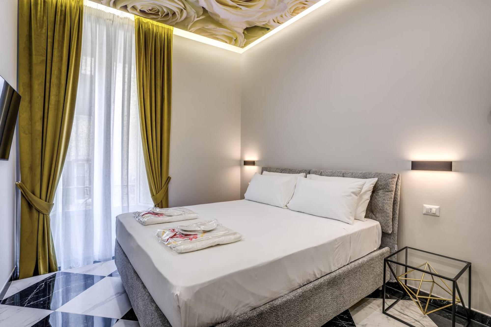 Lady Rose One Apartment เนเปิลส์ ภายนอก รูปภาพ